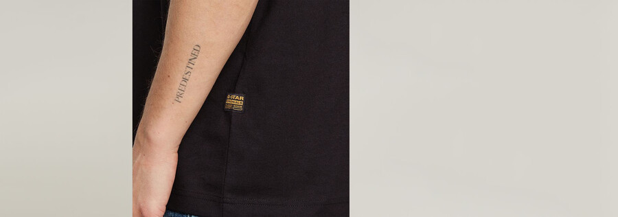 camiseta holgada con estampado de símbolos