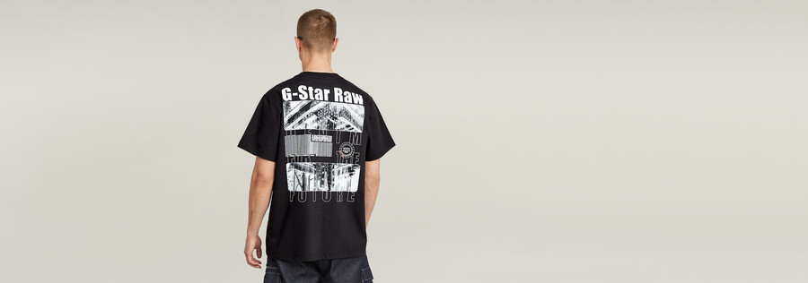 camiseta holgada con gráfico de código de barras en la espalda