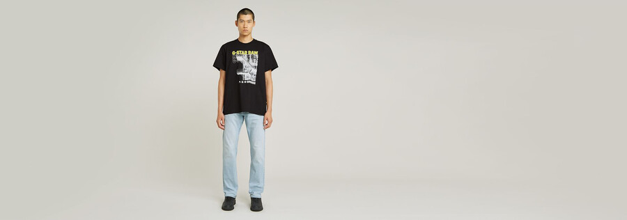 camiseta holgada con gráfico de escaleras