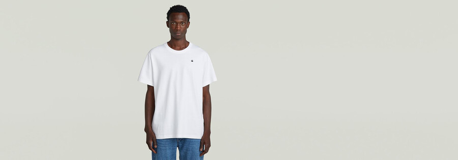 camiseta holgada con estampado fotográfico en la espalda