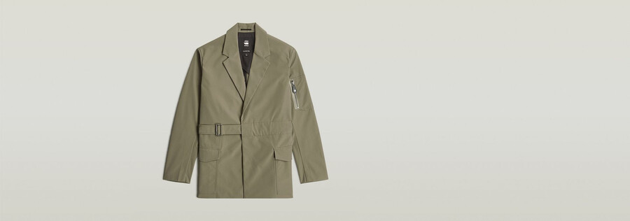 blazer con cinturón