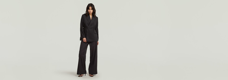 blazer cruzado con cinturón